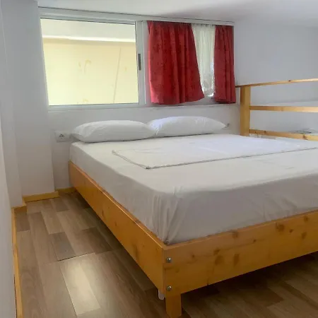 Aparthotel Vila Mario *