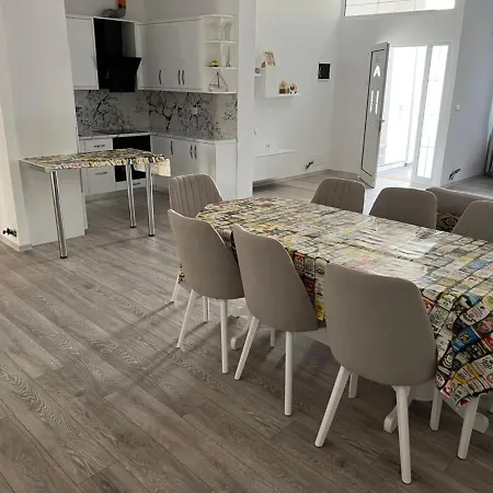 Vila Mario Aparthotel