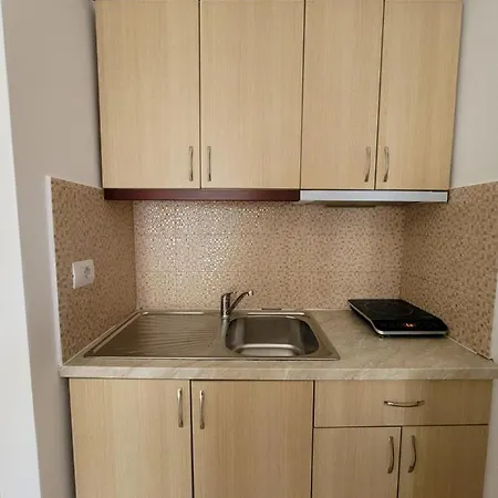 Vila Mario Aparthotel Ksamil